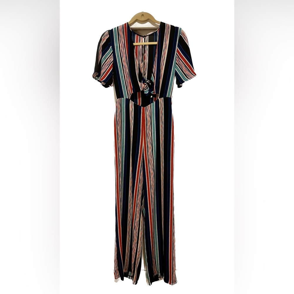 Jumpsuit That Ties In The Front!